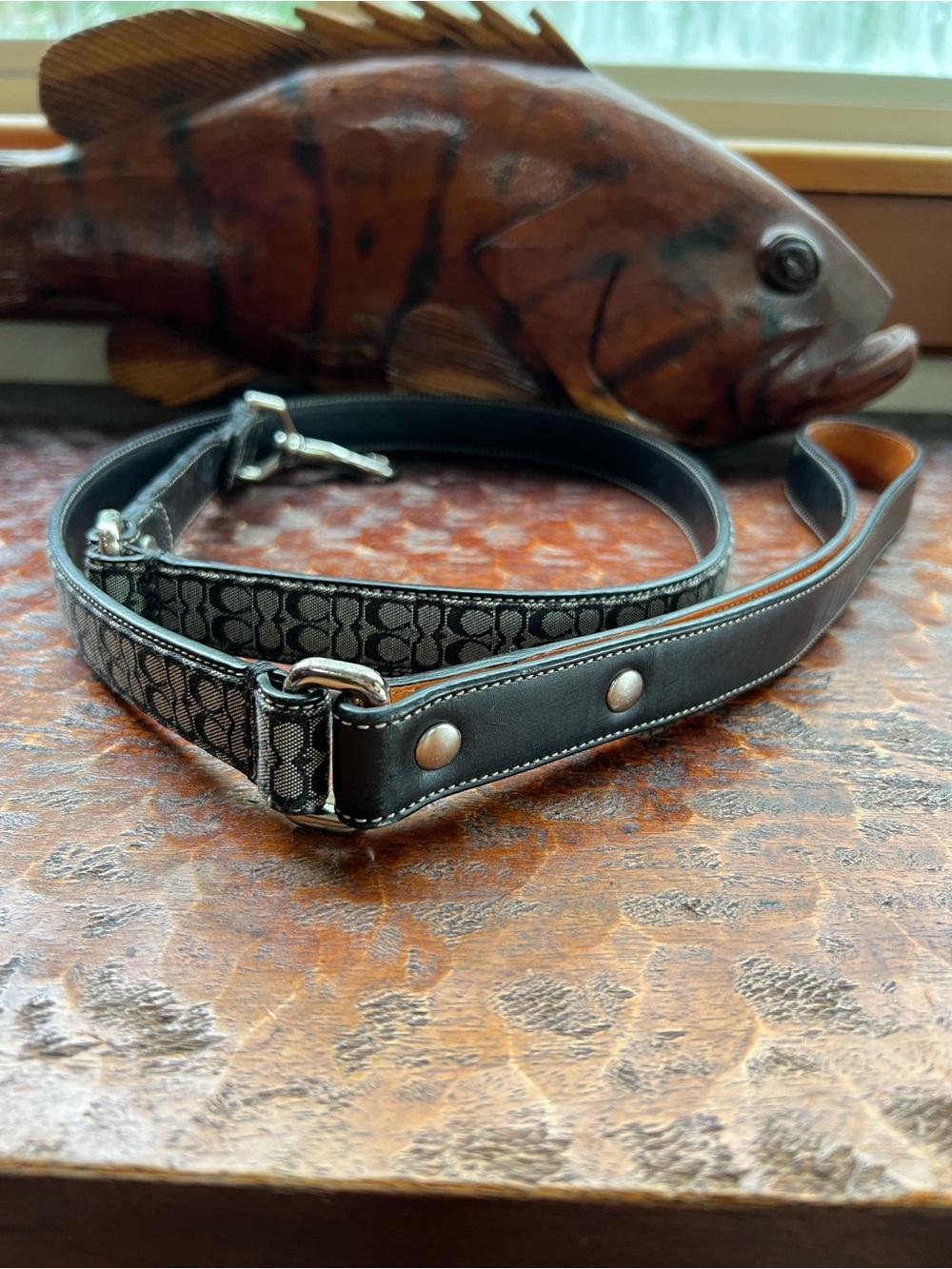 Rare VTG Retired Coach Signature C Leather Dog Leash